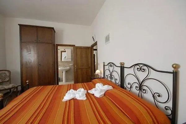 Borgo Fontaccia - Rooms & Pool Pignano