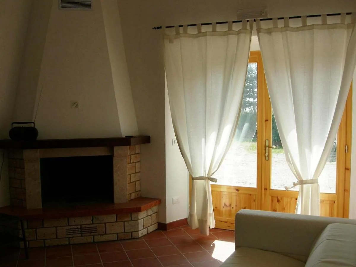 Borgo Fontaccia - Rooms & Pool Pignano Guest house