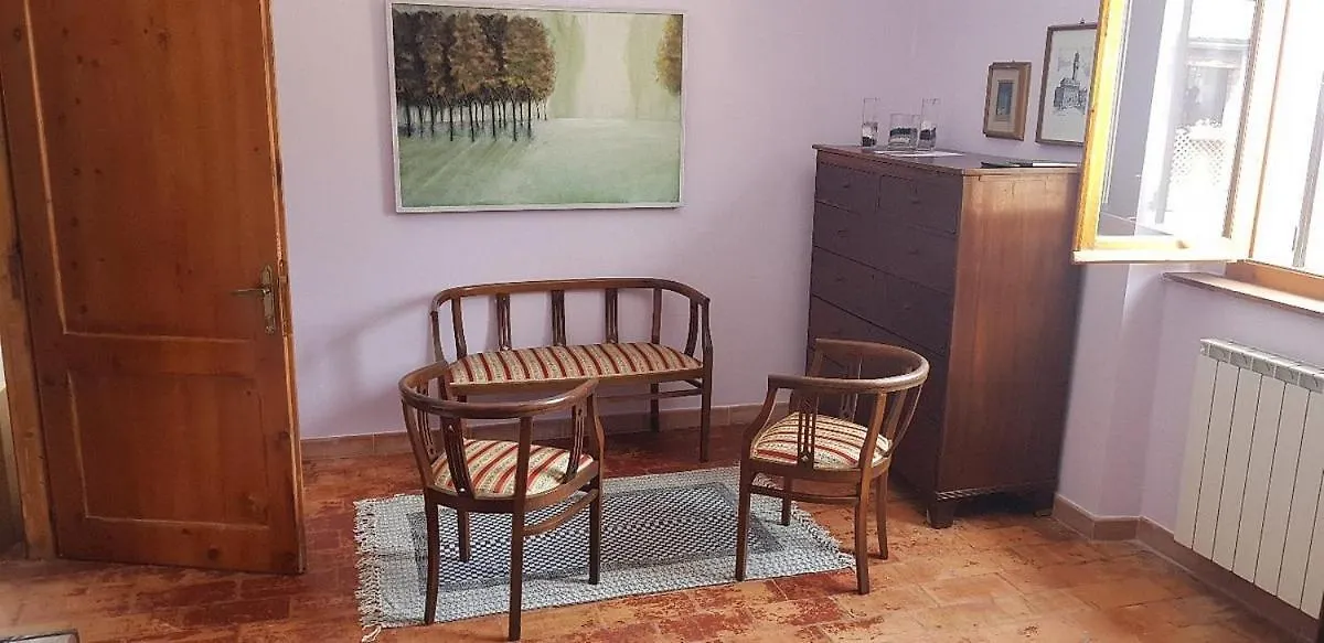 Guest house Borgo Fontaccia - Rooms & Pool Pignano Italy