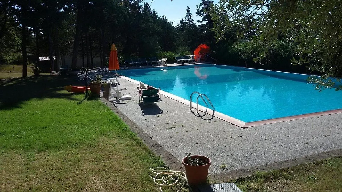 Guest house Borgo Fontaccia - Rooms & Pool Pignano Italy