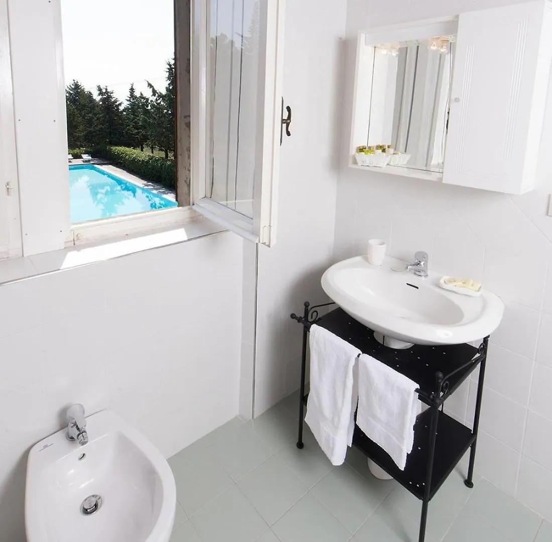 Borgo Fontaccia - Rooms & Pool Pignano Guest house